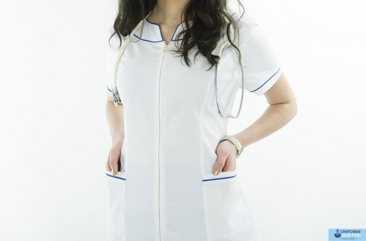 Uniforme medicale - Halat medical cu maneca scurta, guler tunica si fermoar