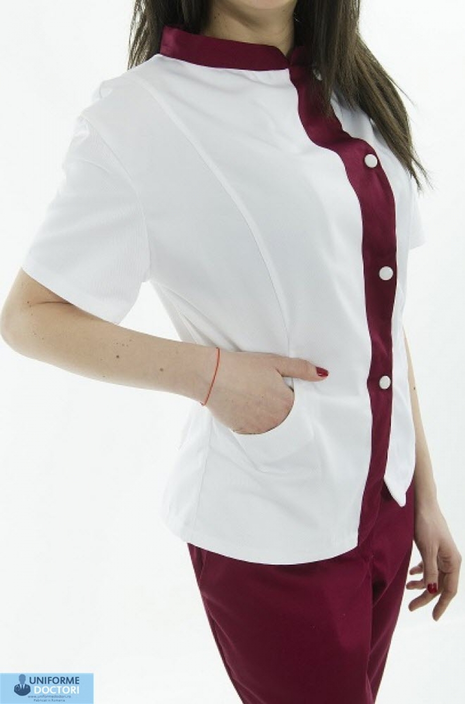 Uniforme medicale - Halat medical asimetric, maneca scurta si guler tunica