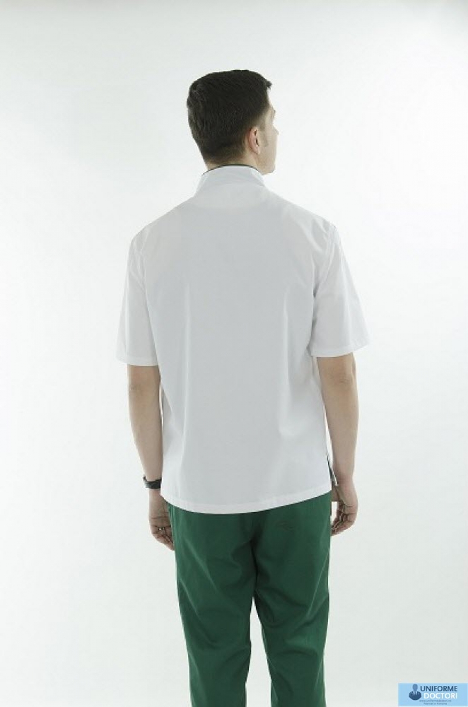 Uniforme medicale - Halat medical cu maneca scurta si guler tunica, de barbat