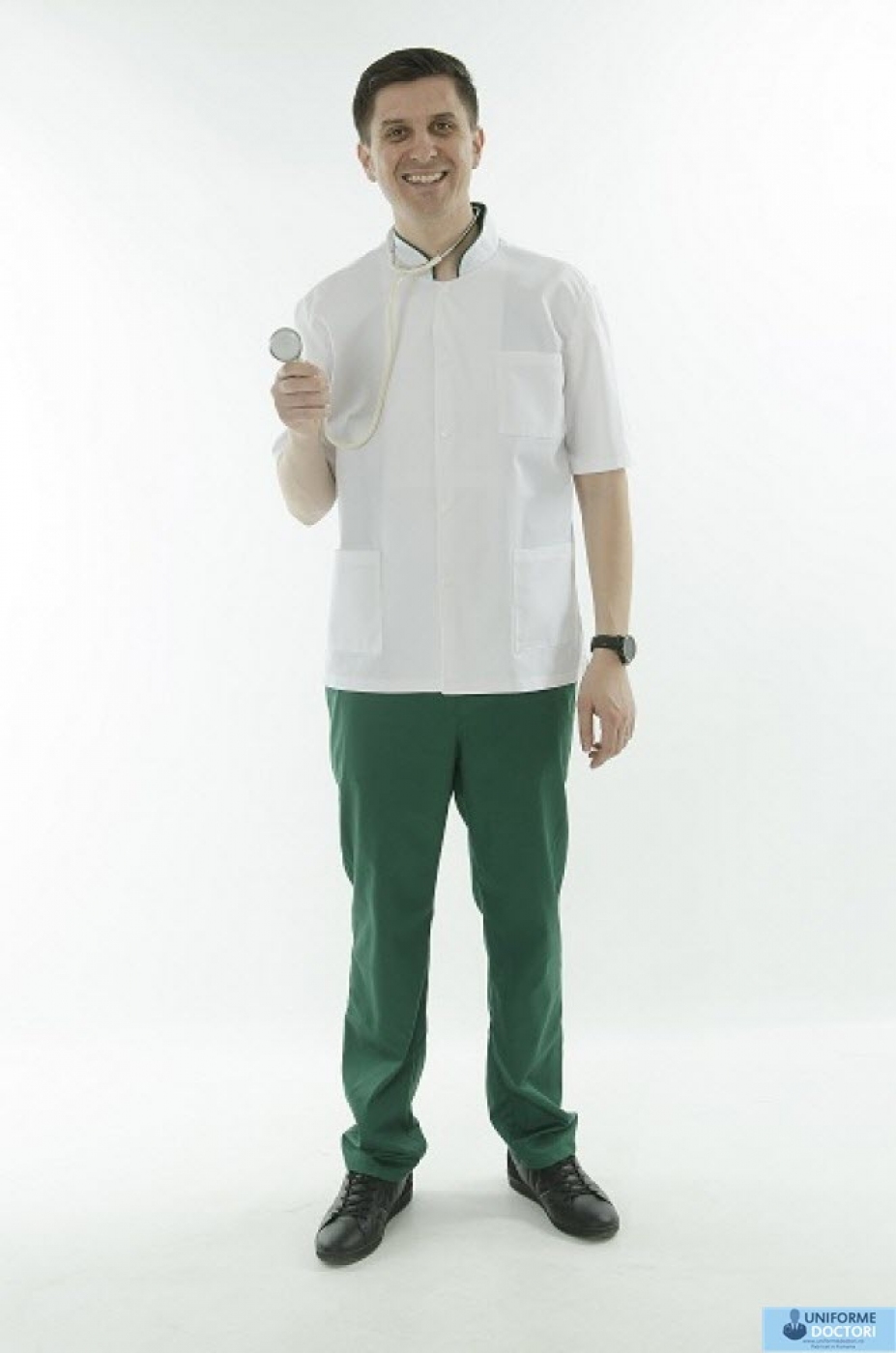Uniforme medicale - Halat medical cu maneca scurta si guler tunica, de barbat