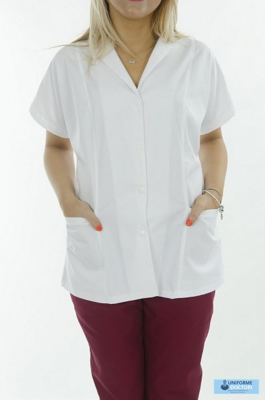 Uniforme medicale - Halat medical cu maneca scurta si guler revere, de dama