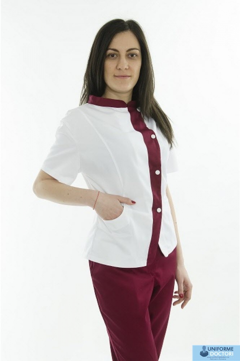 Uniforme medicale - Halat medical asimetric, maneca scurta si guler tunica