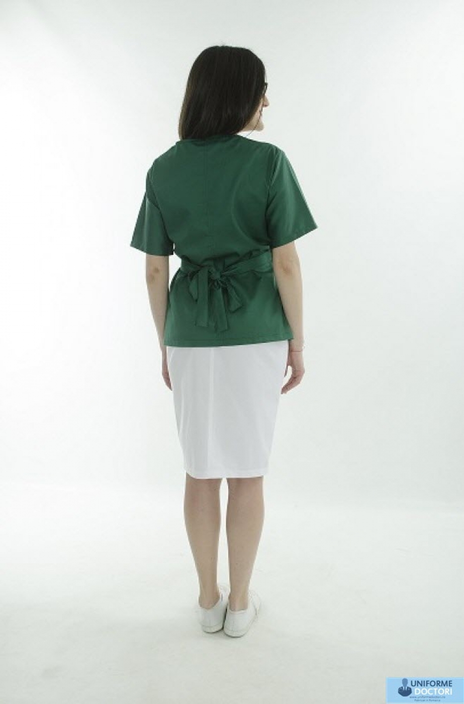 Uniforme medicale - Halat medical tip kimono, maneca scurta si cordon
