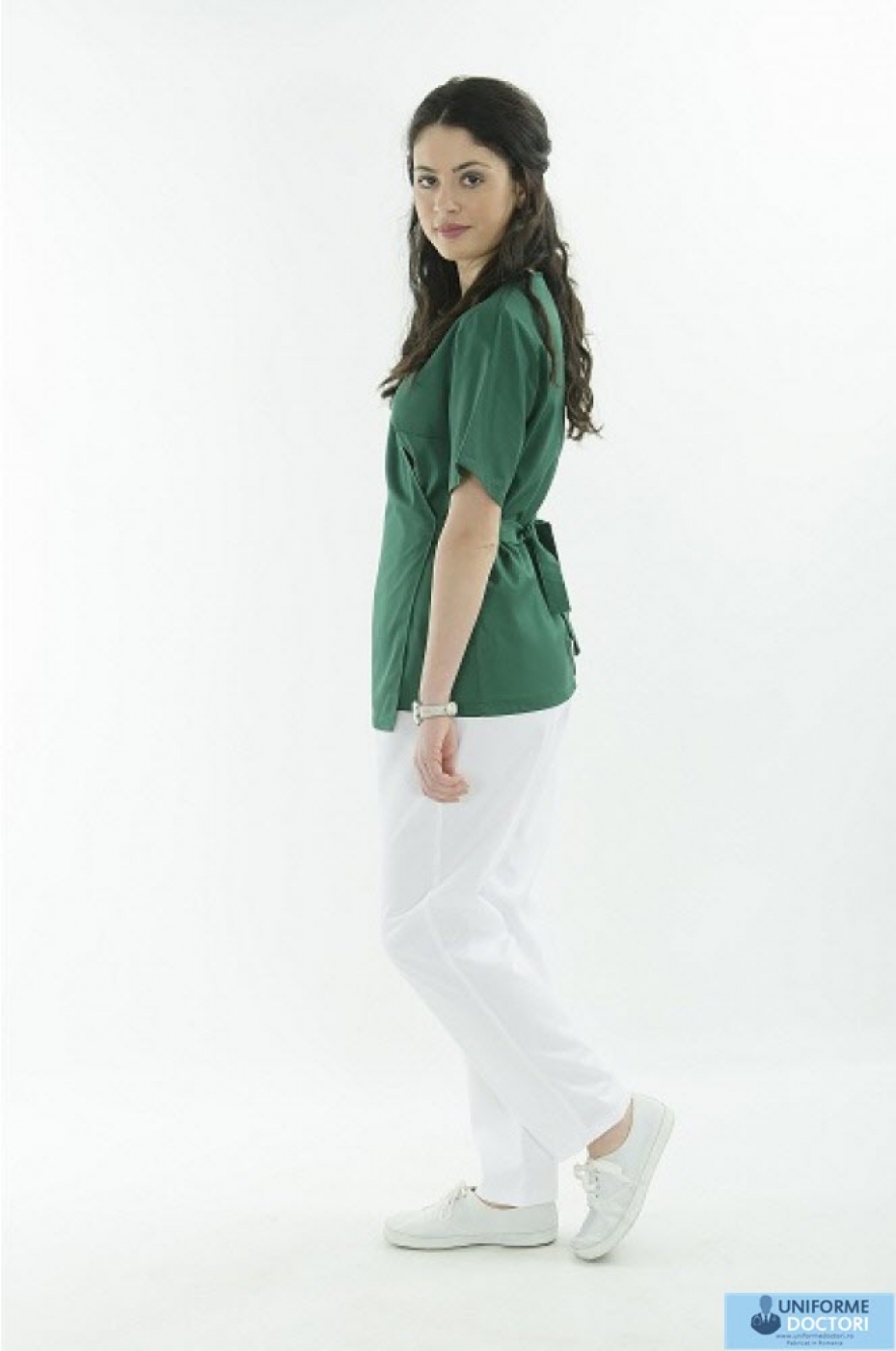 Uniforme medicale - Halat medical tip kimono, maneca scurta si cordon
