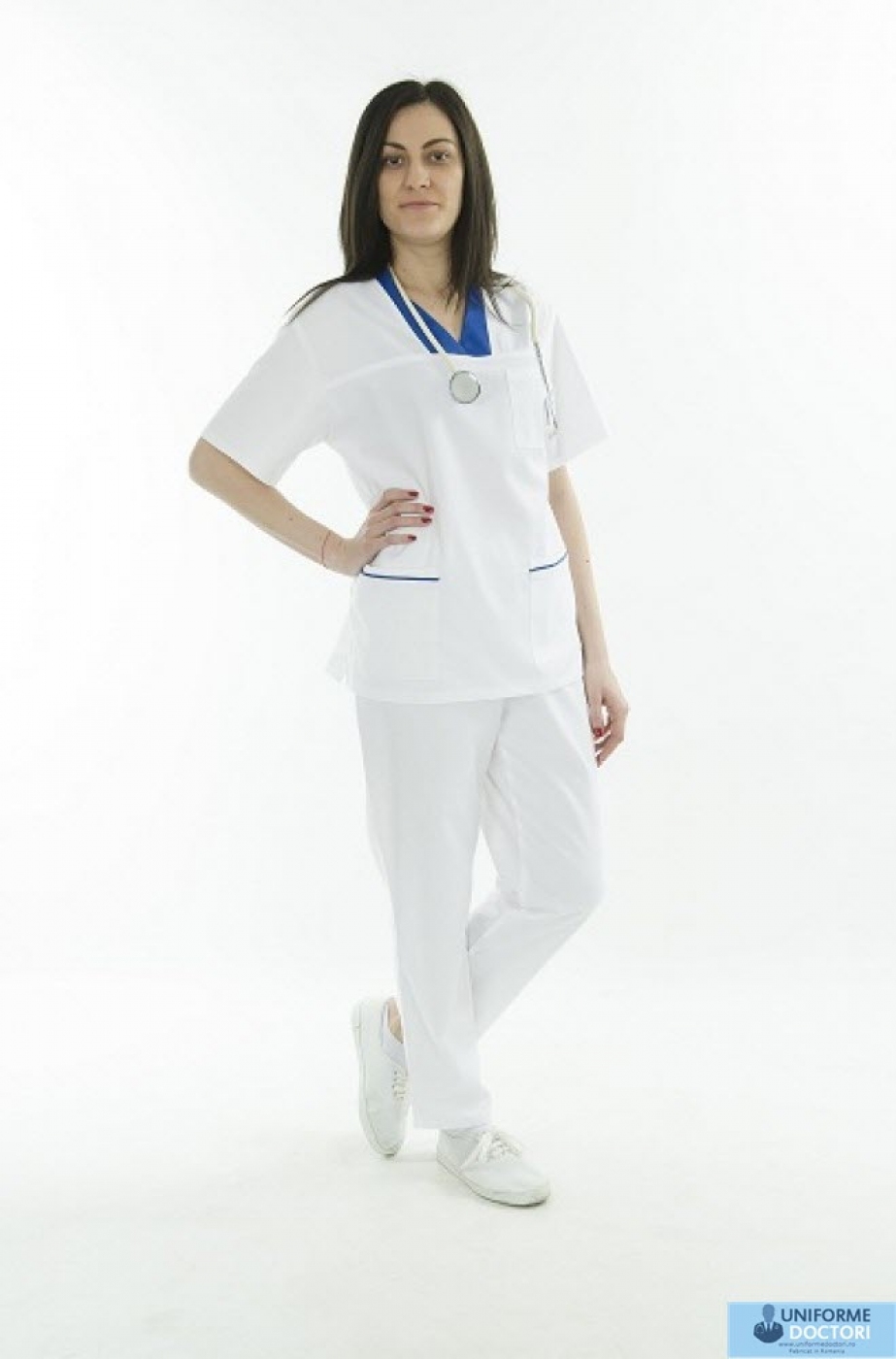 Uniforme medicale â€“ Bluza medicala cu maneca scurta si guler in achior, model bicolor