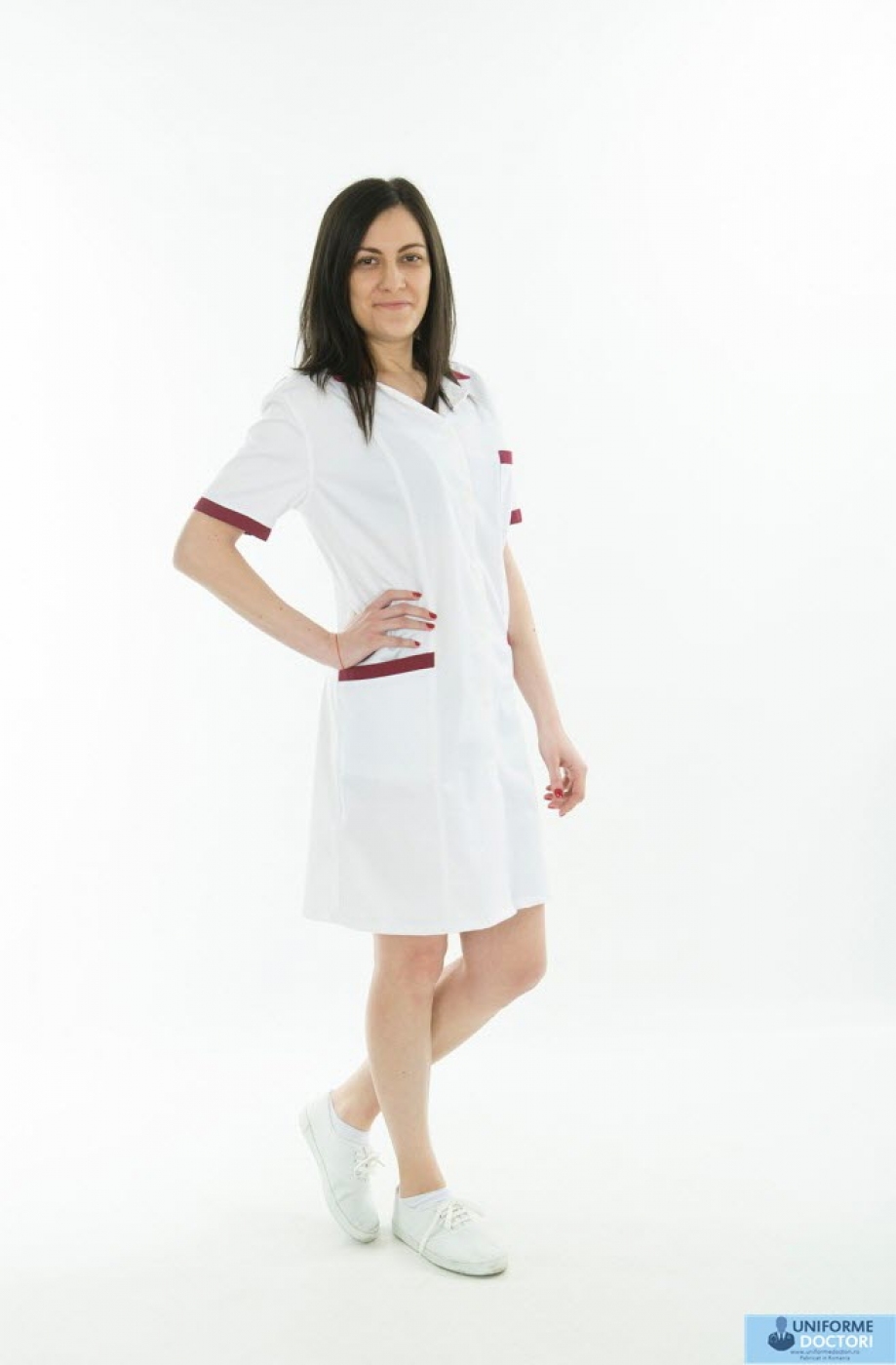 Uniforme medicale - Halat medical lung, cu maneca scurta si guler revere
